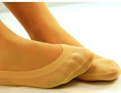 4 Pairs Of Female Anti-Slip Hidden Socks