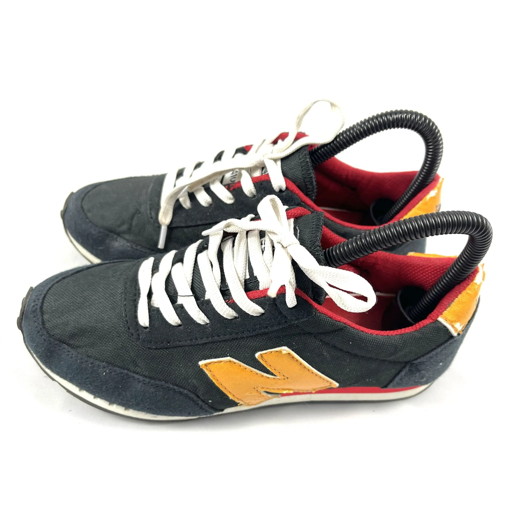 Black New Balance