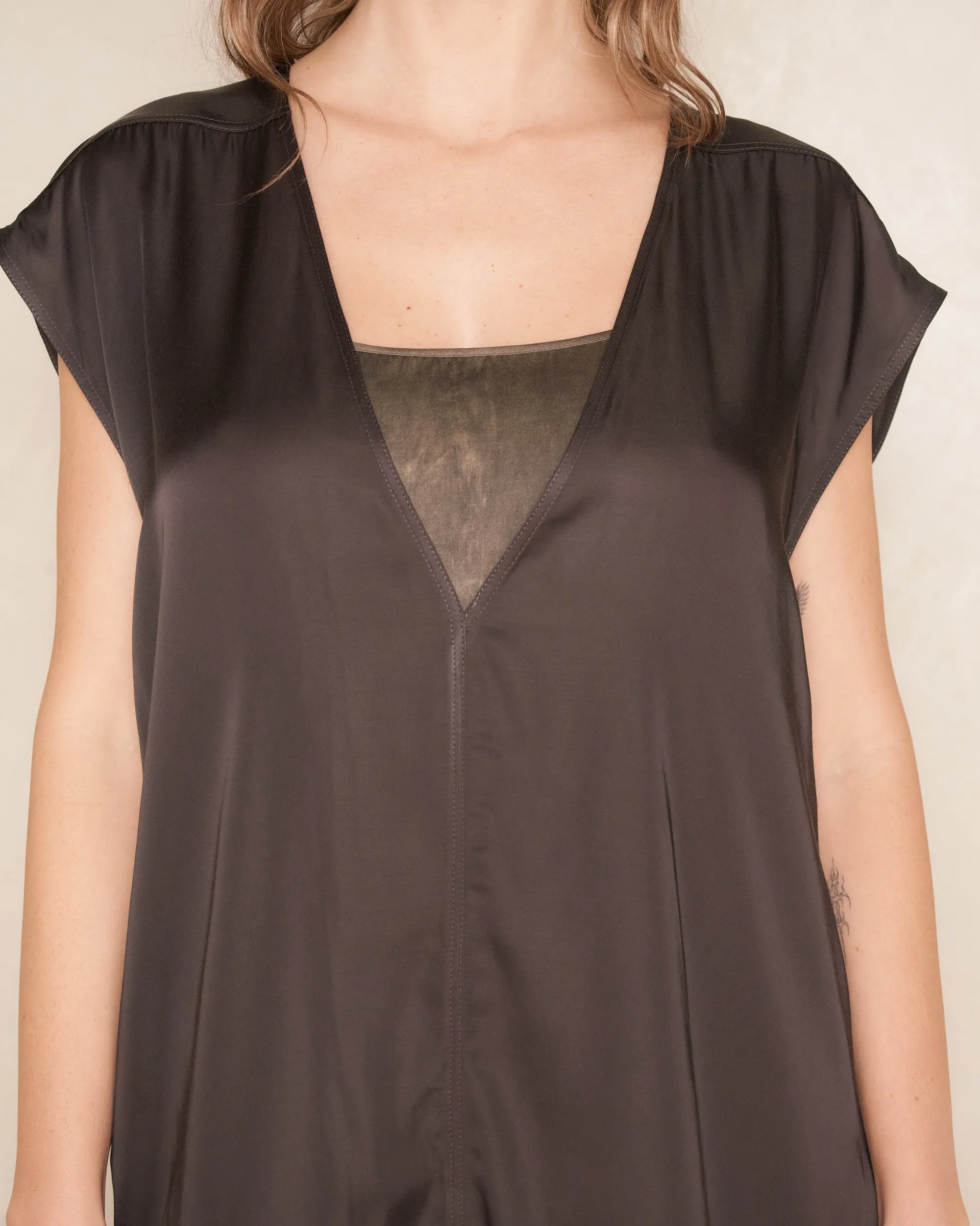 Dark Dust Dylan V-Neck Tank Top