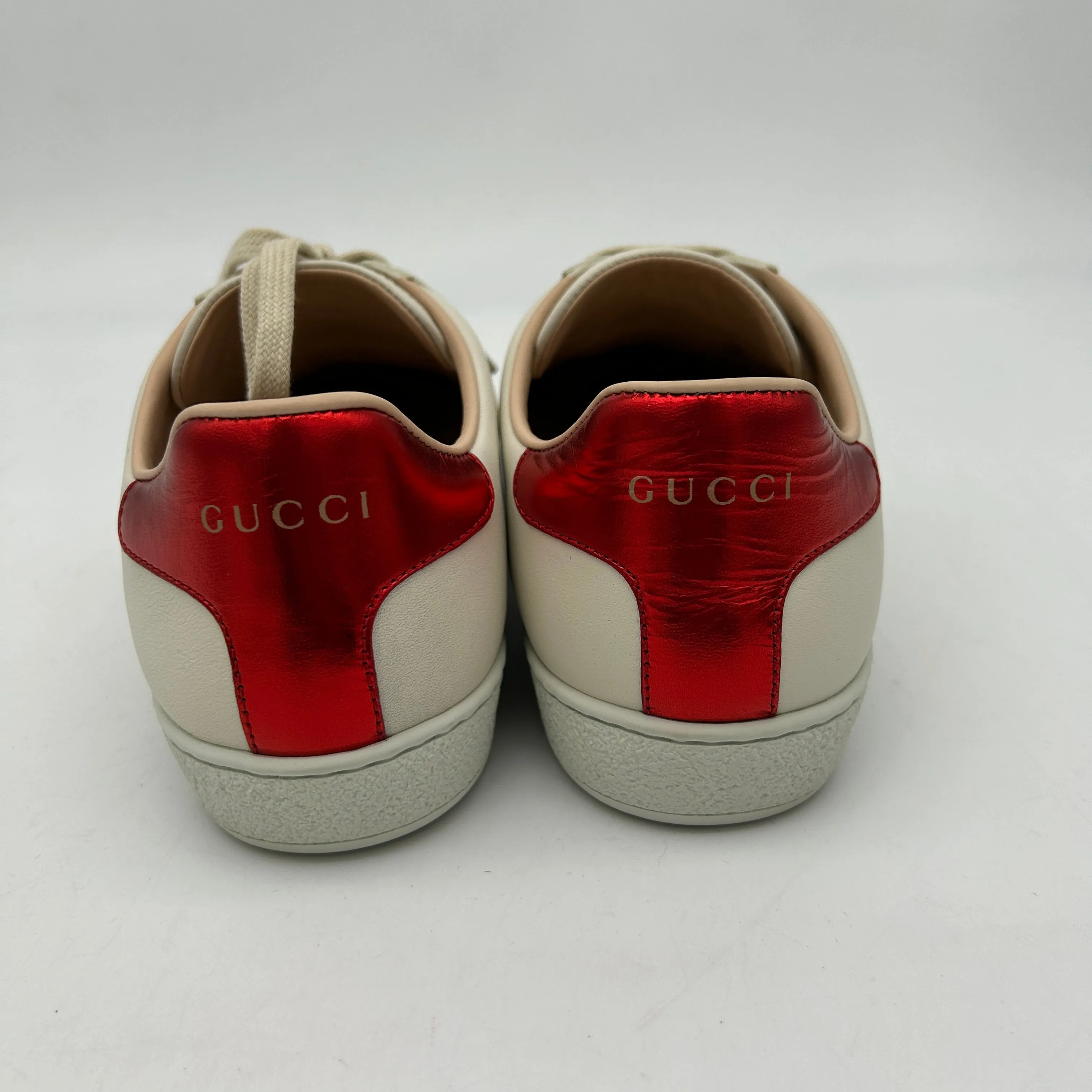 Gucci White Leather Logo Band Ace Sneakers 24120204