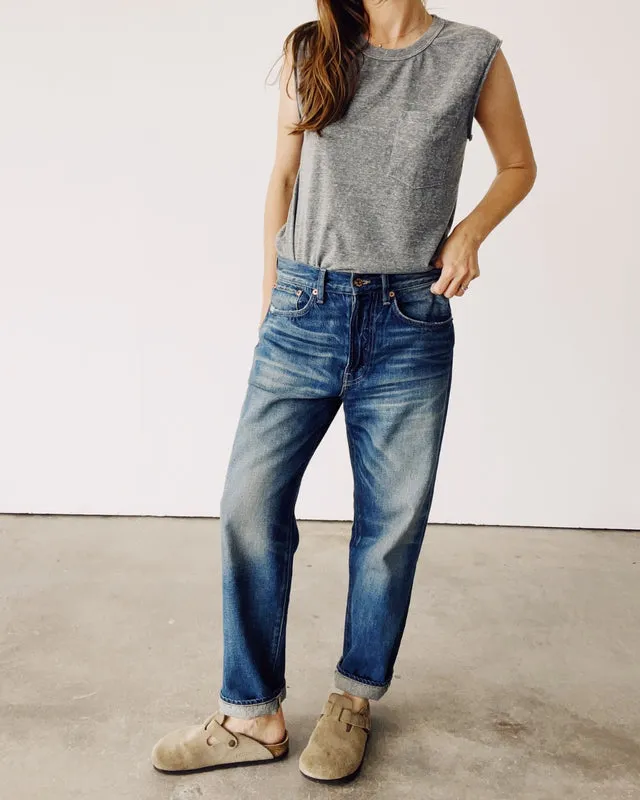 Muscle Tee in P.E. Grey