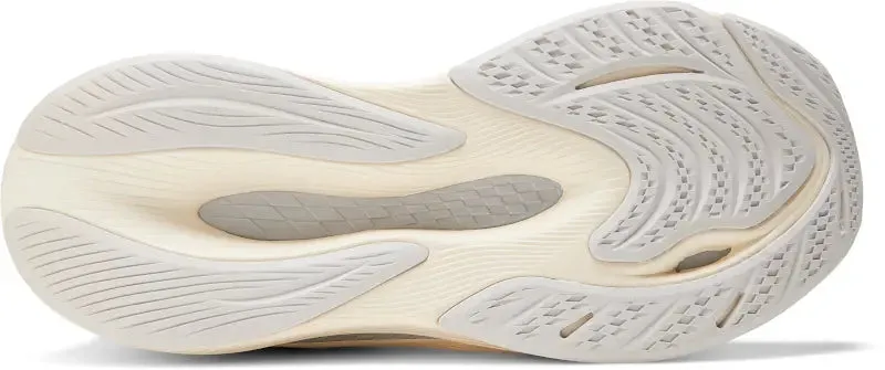 New Balance Women's FuelCell Propel v4 – Speed, Energy & Comfort