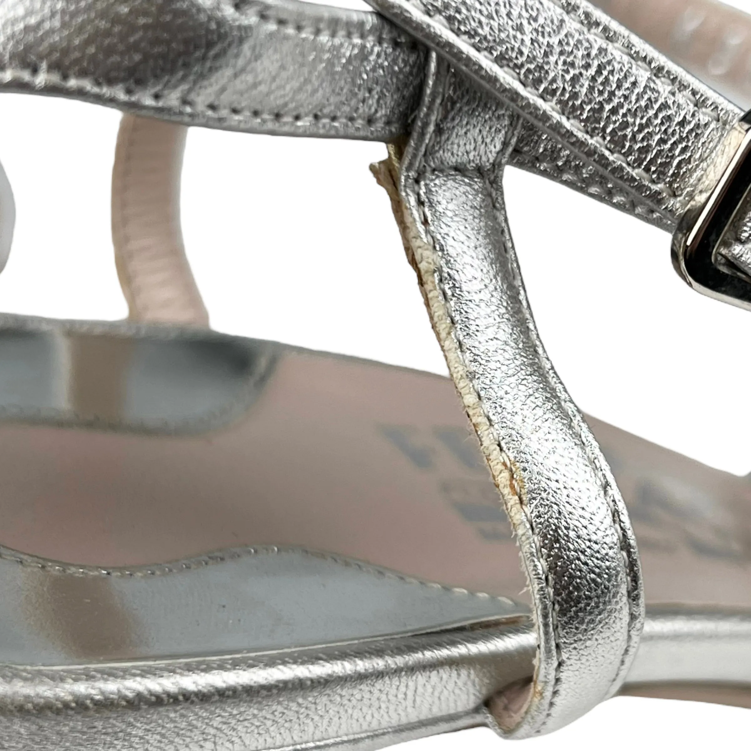 Salvatore Ferragamo Argento 'Daren' Leather Sandals