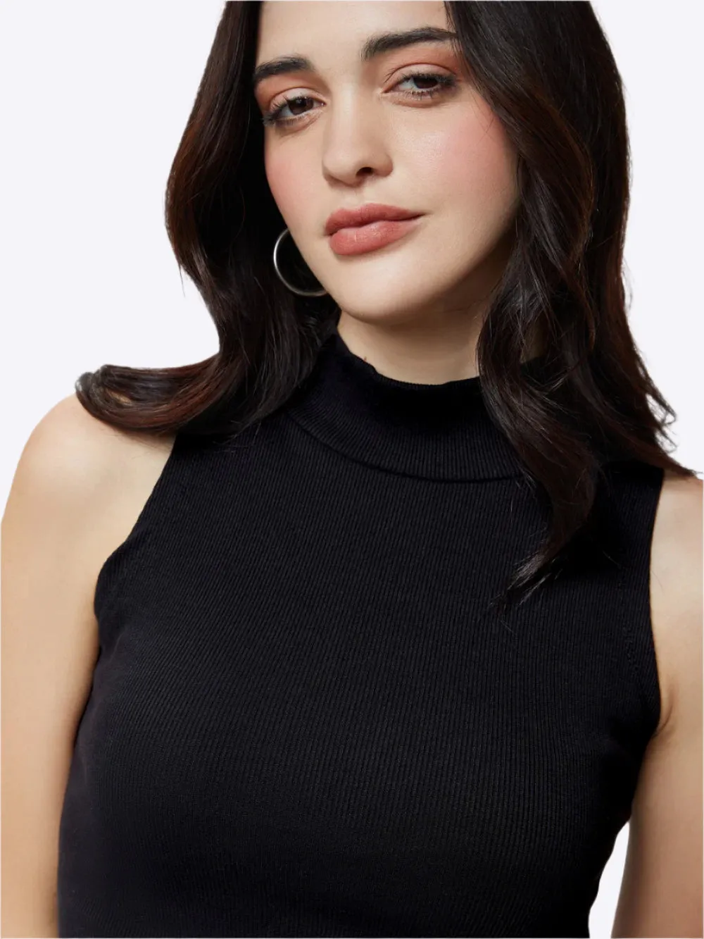 Stay Cool in These Chic Crops
